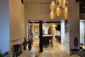 Loft de type industriel et spacieux